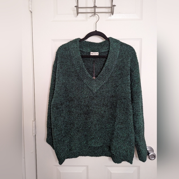 Sparkly Sweater - Picture 4 of 4